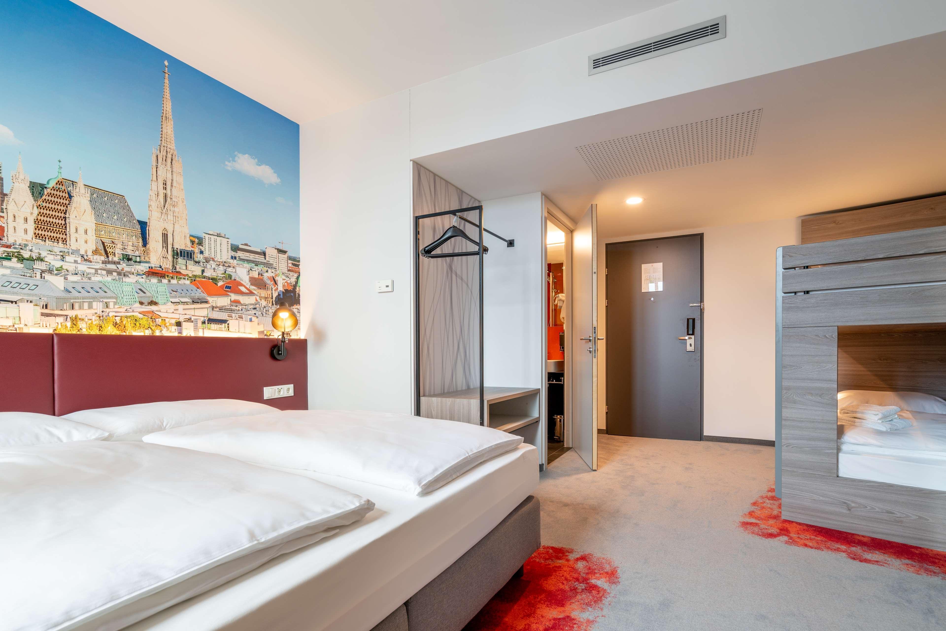 Campanile Vienna South Hotel Ngoại thất bức ảnh