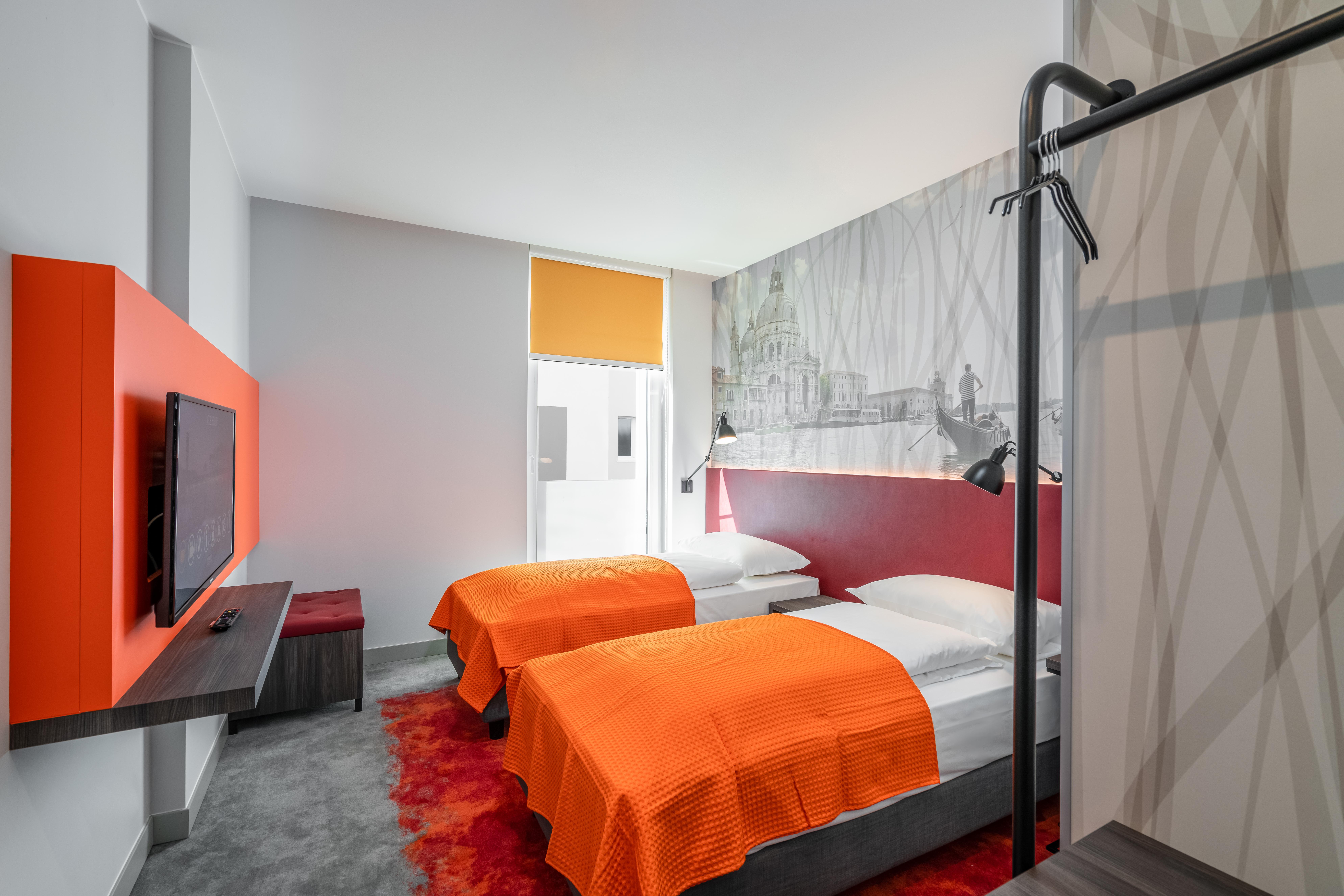 Campanile Vienna South Hotel Ngoại thất bức ảnh