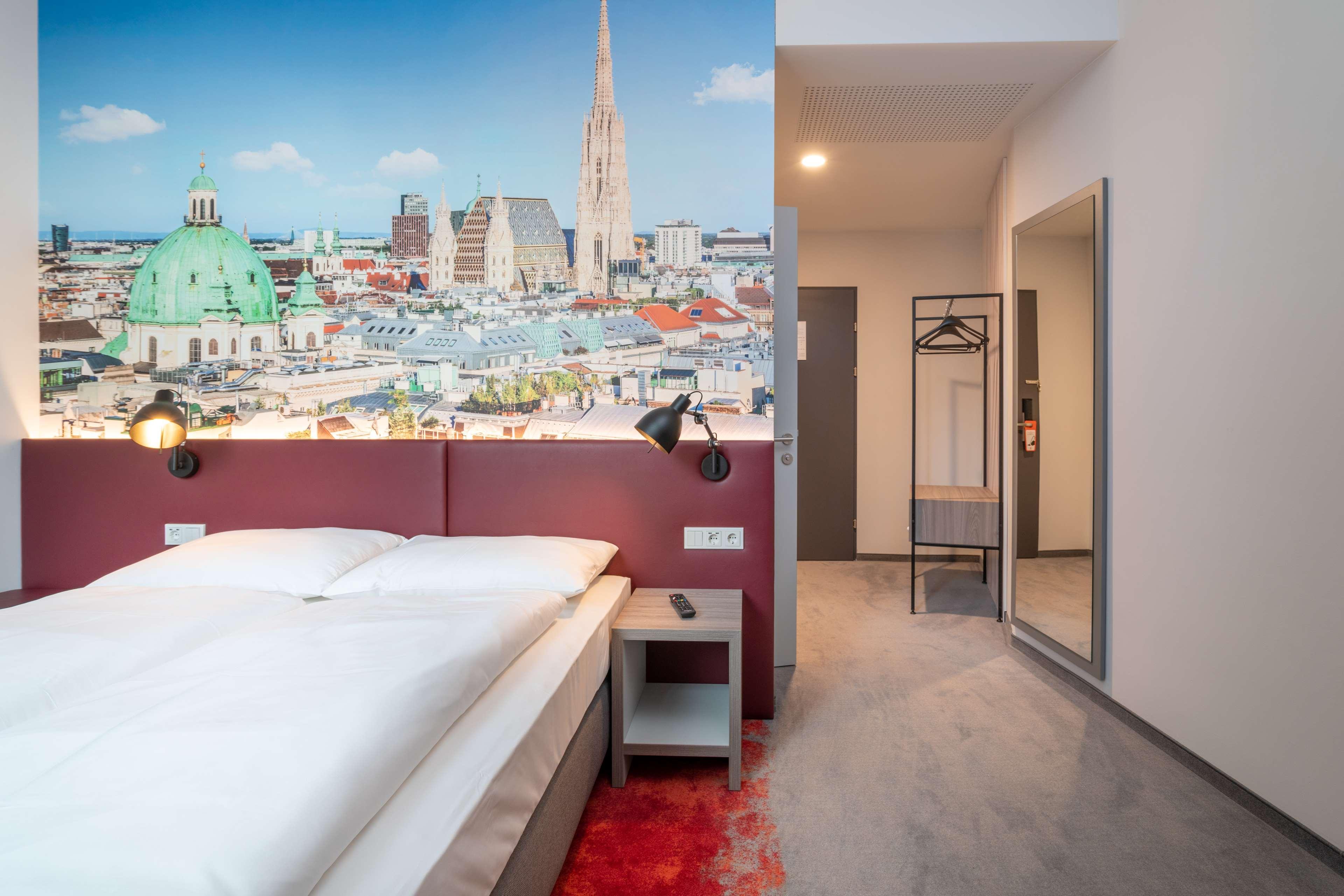 Campanile Vienna South Hotel Ngoại thất bức ảnh