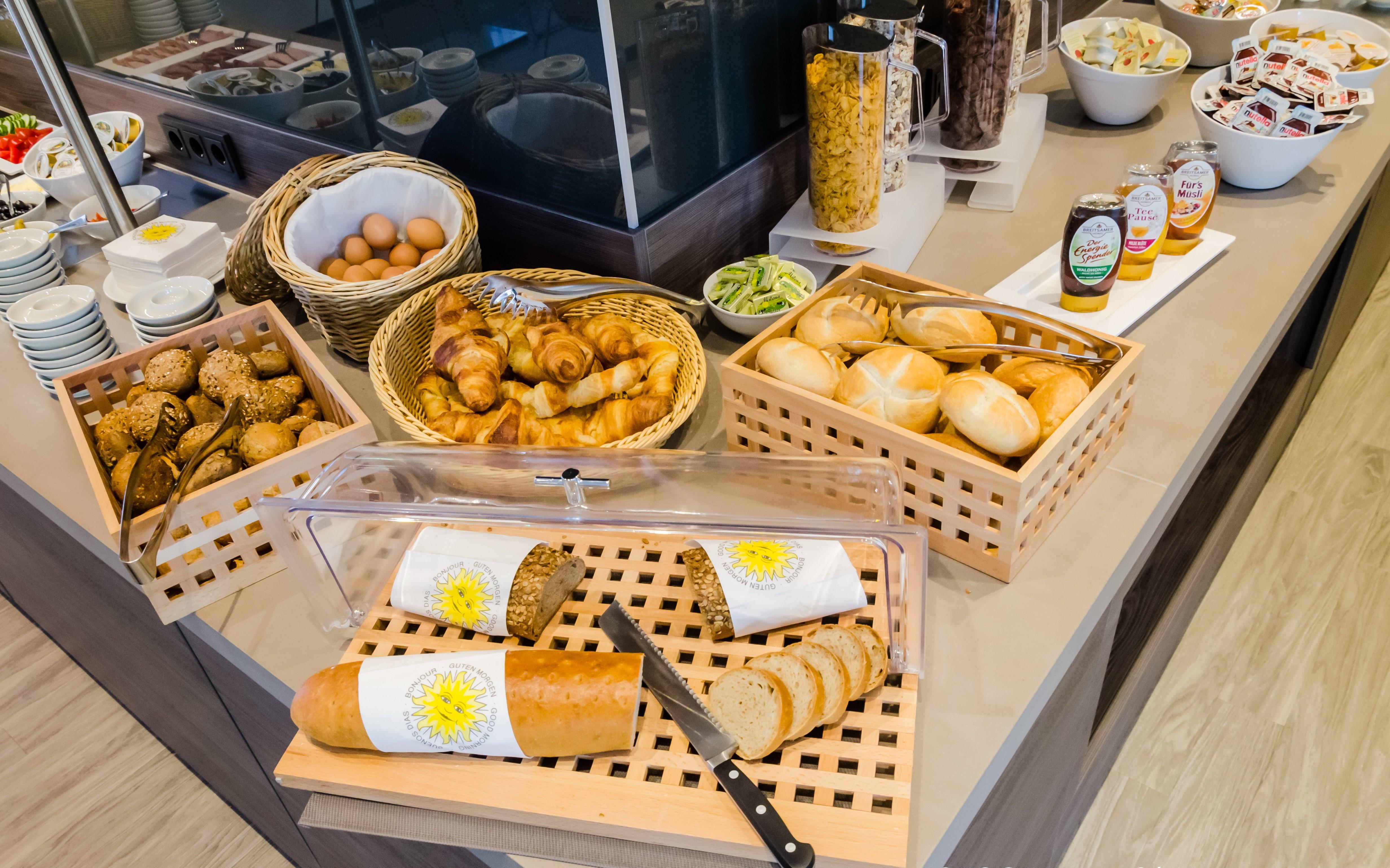 Campanile Vienna South Hotel Ngoại thất bức ảnh